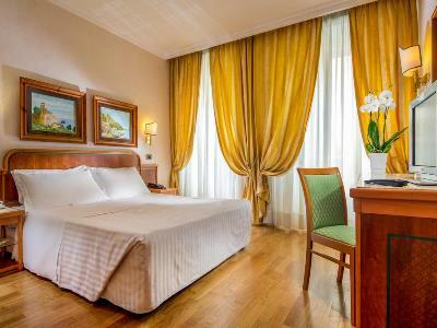 Regno Hotel